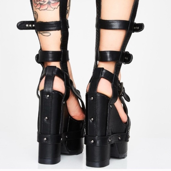 YRU Nightcall Hi Platform Heels - Picture 3 of 10